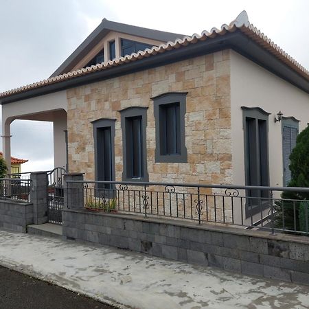 Casa Do Vale Da Estrela Apartment Calheta  Bagian luar foto